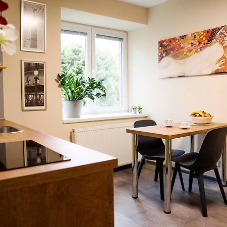 Apartman U Horynu - Hyblova Ческа Требова Екстериор снимка