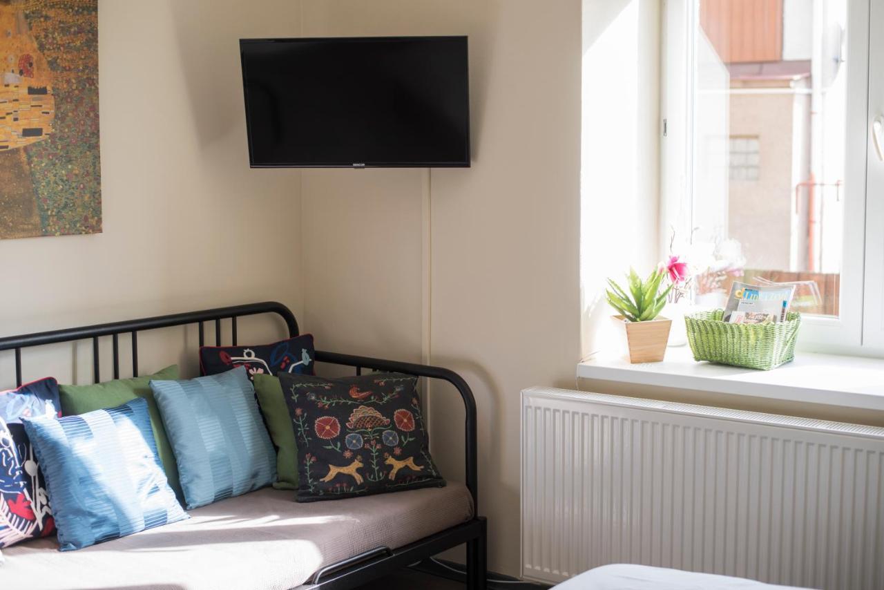 Apartman U Horynu - Hyblova Ческа Требова Екстериор снимка